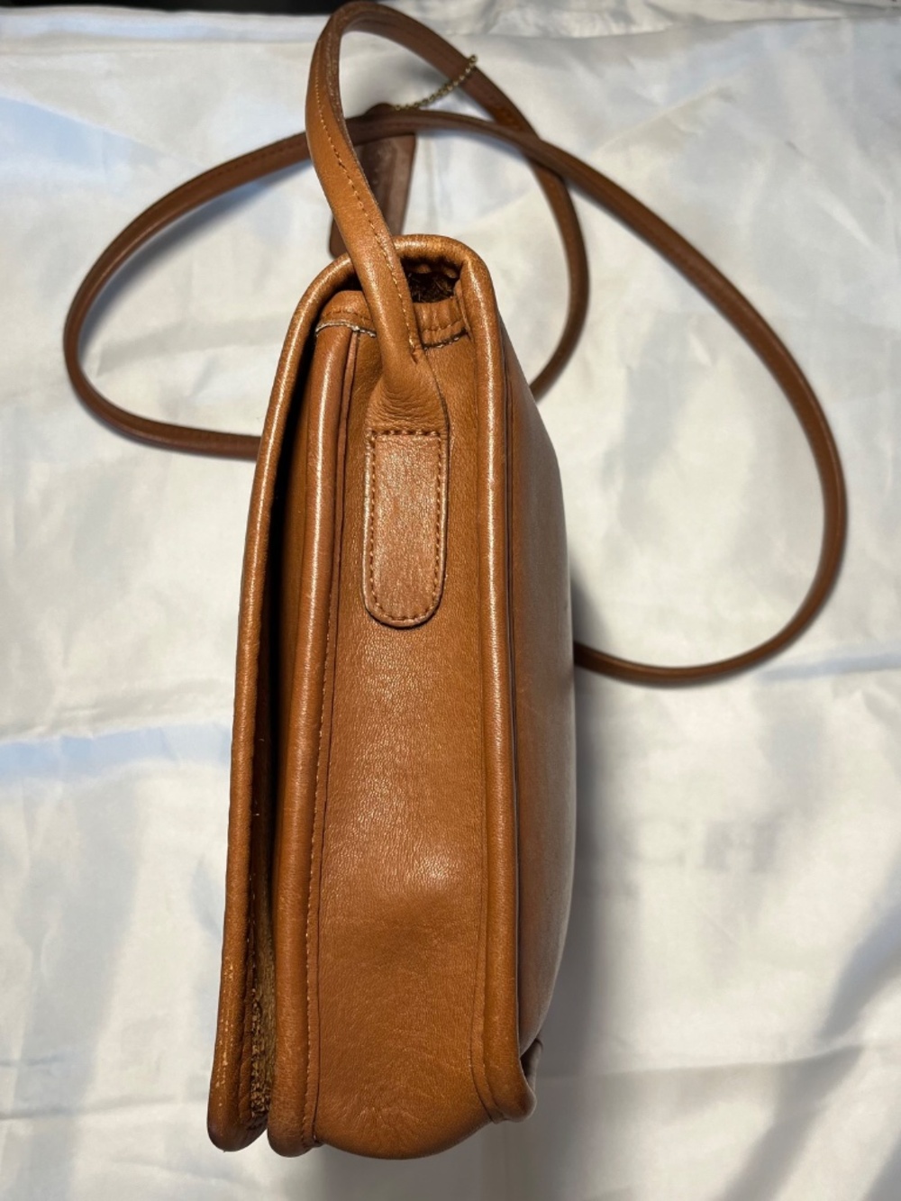 Vintage COACH Compact Pouch (Model 9620) Leather Crossbody Bag - Picture 3 of 7